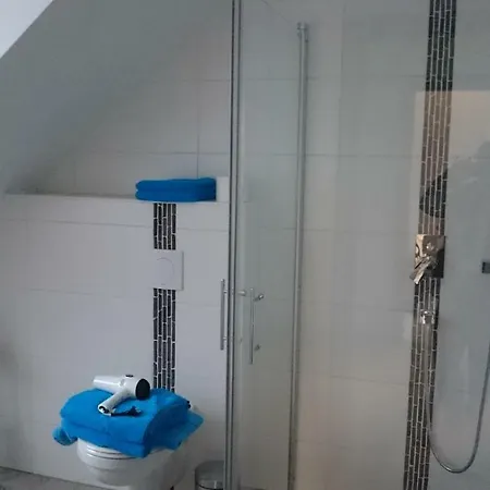 Spreewaelder Ferienpension 게스트하우스 뤼벤